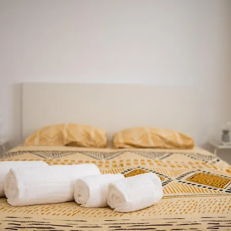 Modern Bairro Alto Hostel *