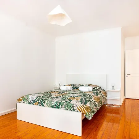 Modern Bairro Alto Hostel